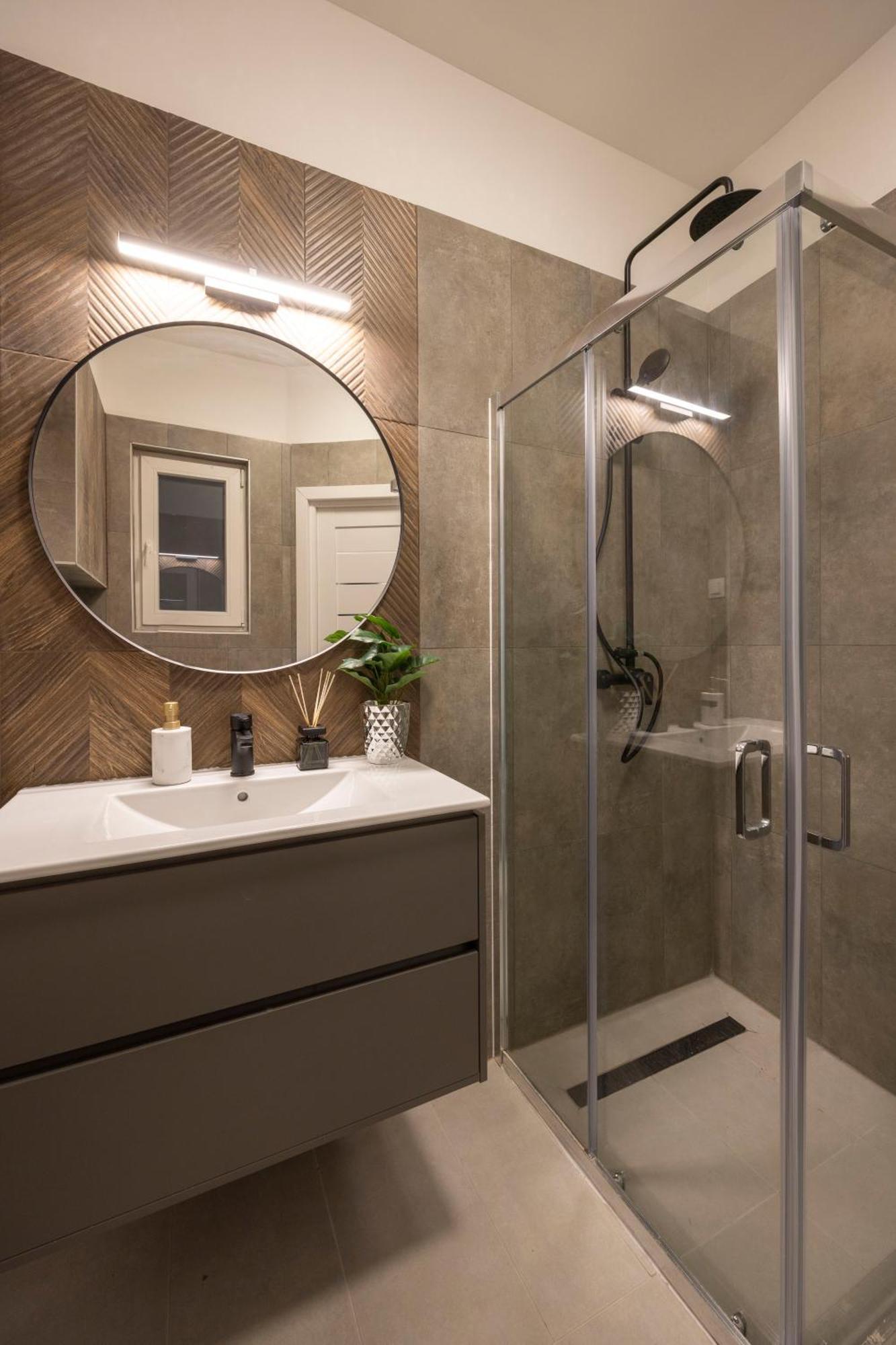 Luxury & Classy Central Apartment With 3Bedrm, 2Bathrm 부다페스트 외부 사진