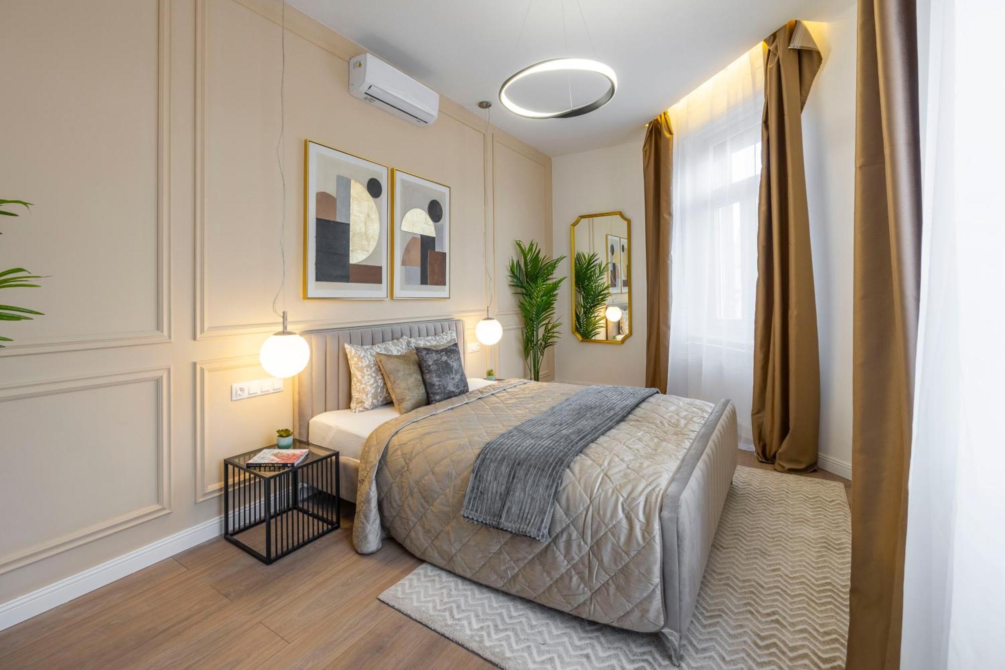 Luxury & Classy Central Apartment With 3Bedrm, 2Bathrm 부다페스트 외부 사진